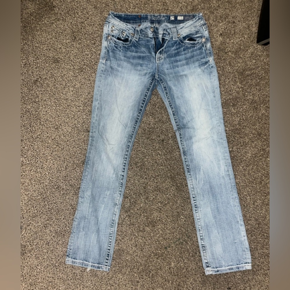Miss Me Women's Faded Blue Straight Leg Jeans
